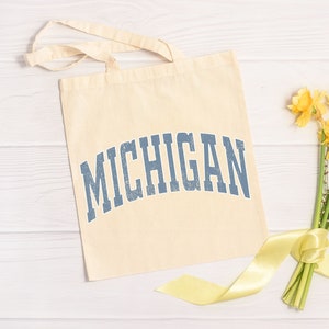 Michigan Tote Bag, Michigan Gifts, Custom Tote Bag, Michigan Girls Trip, Michigan Vacation Bag, Gifts for Women, Christmas Gift, Trendy Bag