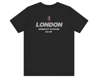 【会場限定】Oasis Live 25 Wembley Stadium Tシャツ 会場限定】Oasis Live 25 Wembley Stadium Tシャツ - メルカリ