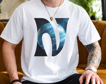 T-shirt Neptune, chemise univers de la planète neptune, t-shirt lettre N, cadeau pour les amoureux de l'espace, chemise unisexe univers, t-shirt cosmique