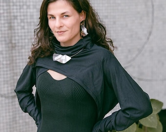 Black bolero sweater with a high collar, turtle neck