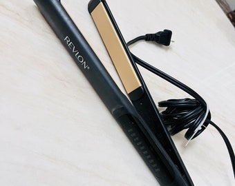 Revlon Smooth Brilliance Ceramic Hair Flat Iron Smooth Glide & Ultra-Sleek Sylas