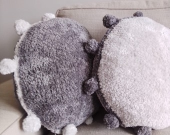 Handmade Knit Round Pillow, Plush Pom Pom Cushion, Kids Room Decor