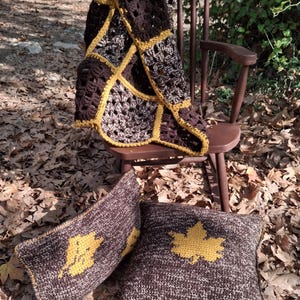 Oreiller d'automne au crochet, couverture en feuilles, décoration d'automne pour la maison