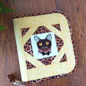 Folded Project Bag with zipper for cross stitch, needlepoint, embroidery, folded storage bag, cross stitch and floss organizer