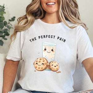 Milk and Cookies T-shirt, uniseks T-shirt, T-shirt voor foodlover, bijpassend setshirt, leuke snacktop, comfortabel T-shirt met graphic