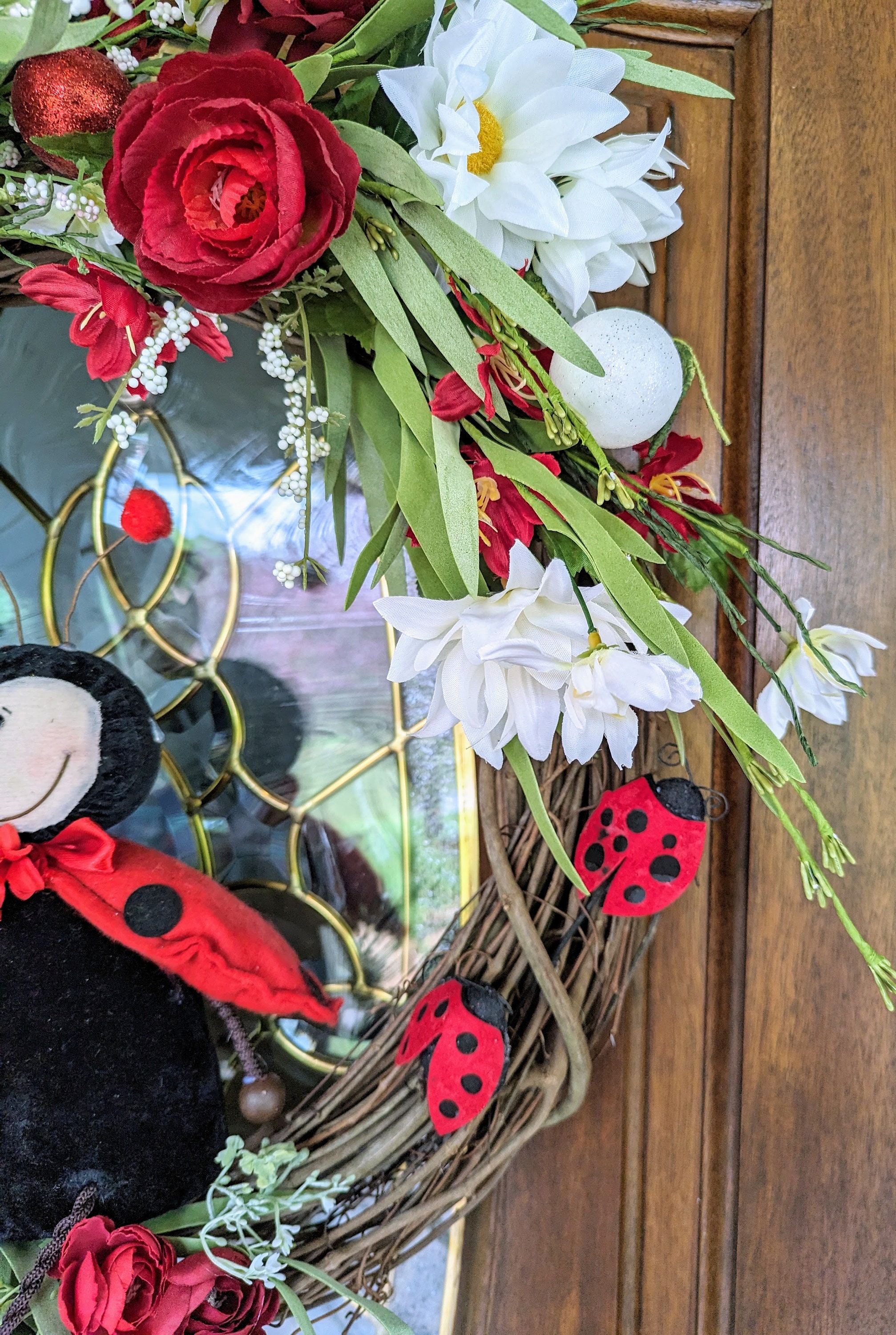 Whimsical Ladybug Wreath for Front Door, Spring and Summer Wreath for ...