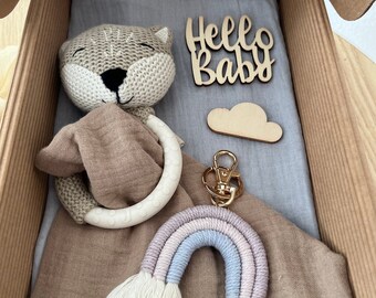 Geschenkbox zur Geburt, Gift für baby shower, Geschenkidee für werdende Eltern, hello Baby