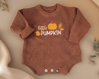 Pelele de bebé con calabaza marrón bordada personalizada: primer atuendo para recoger calabazas