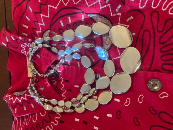 Silvertone Statement Necklace - image 3