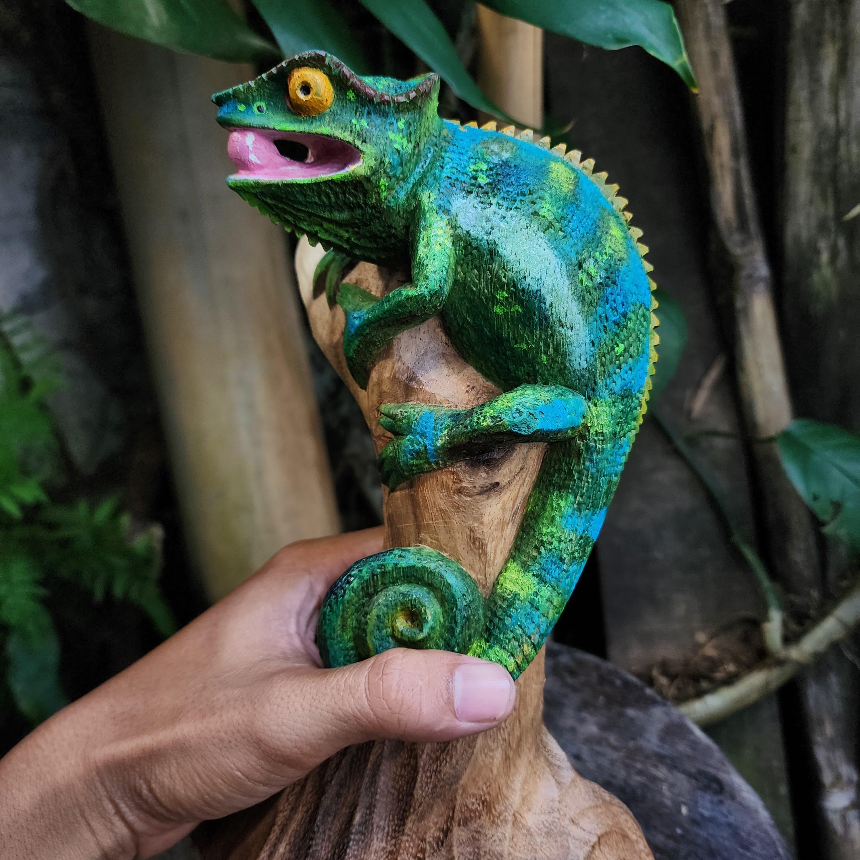 天然石 アマゾナイト彫刻 置物 爬虫類 カメレオン Chameleon statue - Etsy 日本