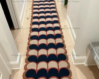 エレガントなストライプ柄の廊下用ランナーラグ、装飾的な長方形