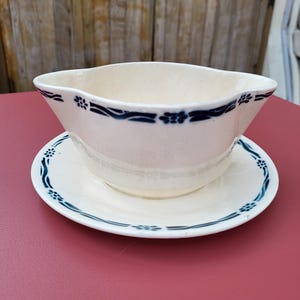 Vintage sauceboat from the BADONVILLER factory - Epinal model from the very beginning of the 20th century