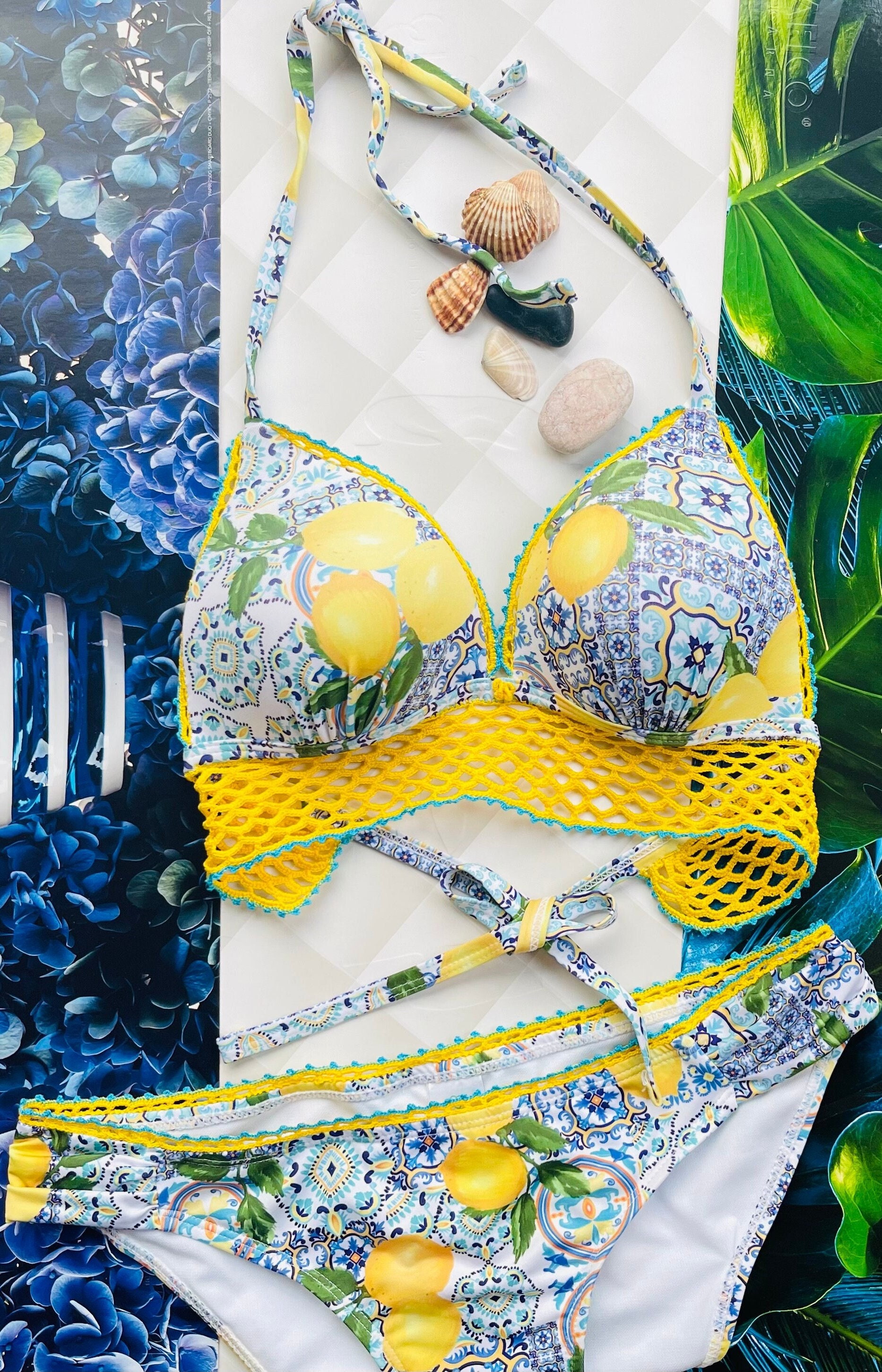 Lemon bikini 2024