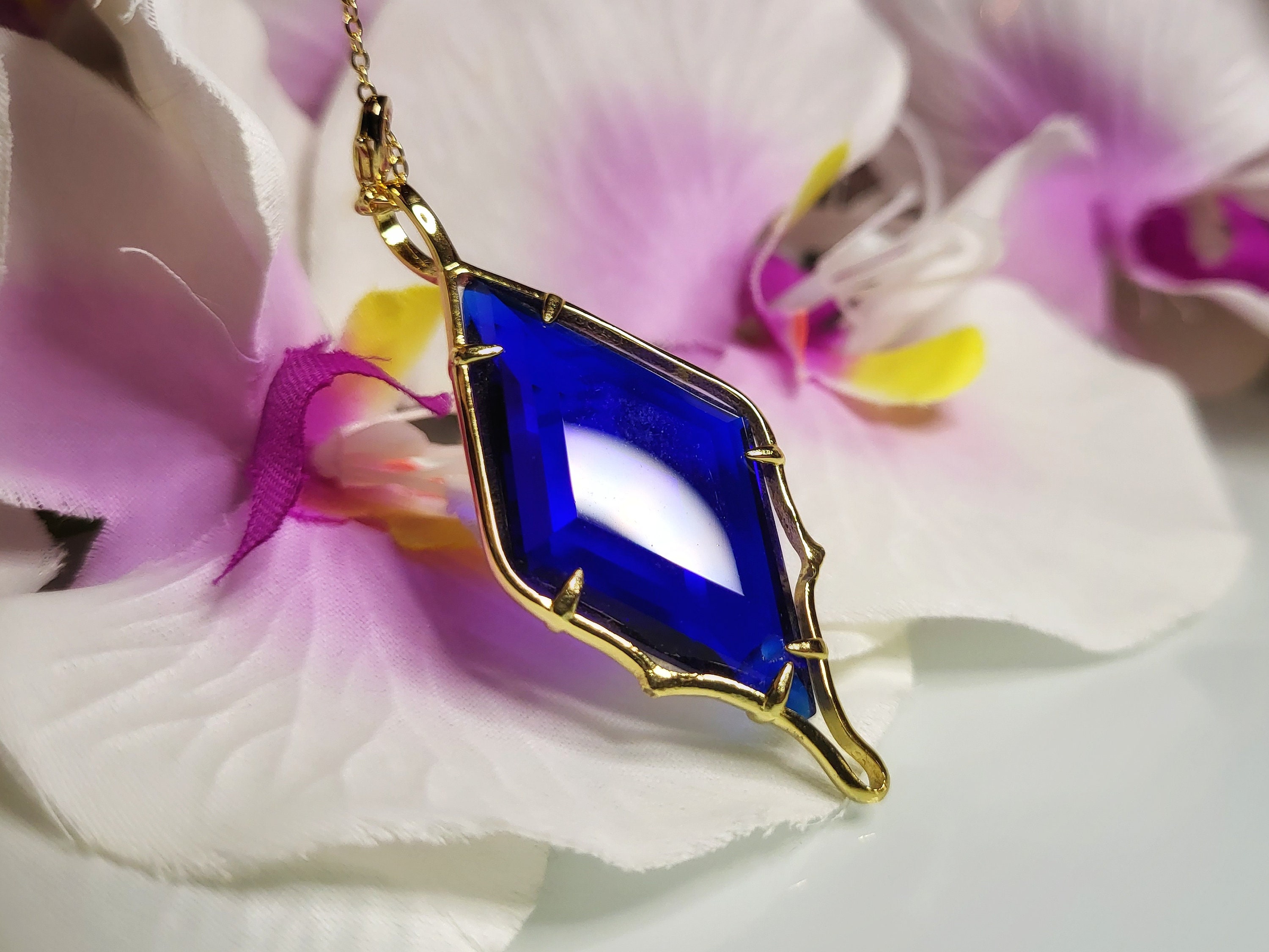 ANDARA KRISTALL Pendant star of Ascension Sapphire Blue Protective