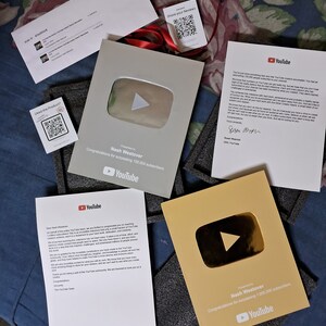 YouTube Play Button Award Decorative / Gift Item zdjęcie 3