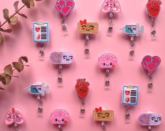 Badgehaspel pediatrische verpleegkundige verpleegkundige grappige verpleegkundige aangepaste cadeau verpleegkundige student ID-tag medische badgehaspel roze intrekbare badgehouder schattige arts