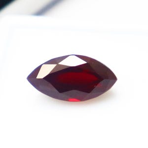 Rubino rosso naturale, gemma da 8,35 ct, taglio marquise, rubino sciolto 16 x 8 mm, rubino birmano per la creazione di gioielli, pietra portafortuna di luglio