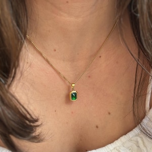 Emerald Green Stone Necklace: 18K Gold-Plated, Hypoallergenic