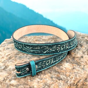 Zohra Vintage Antique Emerald Green Leather Lace Style Floral Costume Belt Emerald Leather Belt - Etsy main image 4