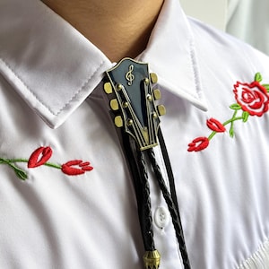 OJOS Emblem Bolo Tie Set グレー　ネクタイ OJOS Emblem Bolo Tie Set グレー ネクタイオンライン ショップ