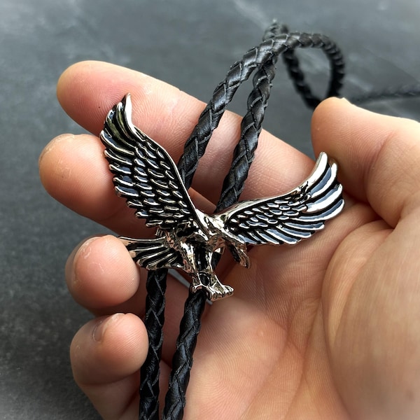 Corbata de bolo de águila personalizada, joyería occidental, bolo de vaquero para hombre con cordón de cuero trenzado y puntas de metal, regalo para el Día del Padre
