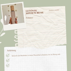 Könnte beinhalten: Ein handgeschriebenes Rezept für getönte Sonnencreme mit Anweisungen, wie man Kokosöl und Sheabutter im Wasserbad schmilzt, ätherisches Öl für den Duft hinzufügt und in luftdichten Behältern aufbewahrt. Das Rezept ist auf einem Blatt Papier mit einem Gittermuster geschrieben und ein Foto einer Flasche getönter Sonnencreme befindet sich in der oberen linken Ecke.