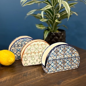 Serviettenhalter aus Keramik, handbemalt