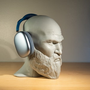 Kratos Headphone Stand | Paintable Bust | Gamer Headphone Holder