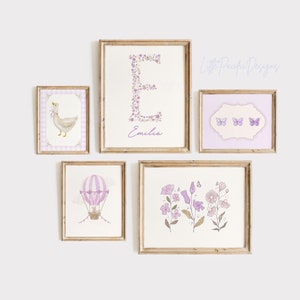 Galería de pared vintage para habitación infantil, arte infantil caprichoso, láminas florales personalizadas para habitación infantil, letrero morado con nombre para habitación infantil, arte de pared lavanda para habitación infantil lila