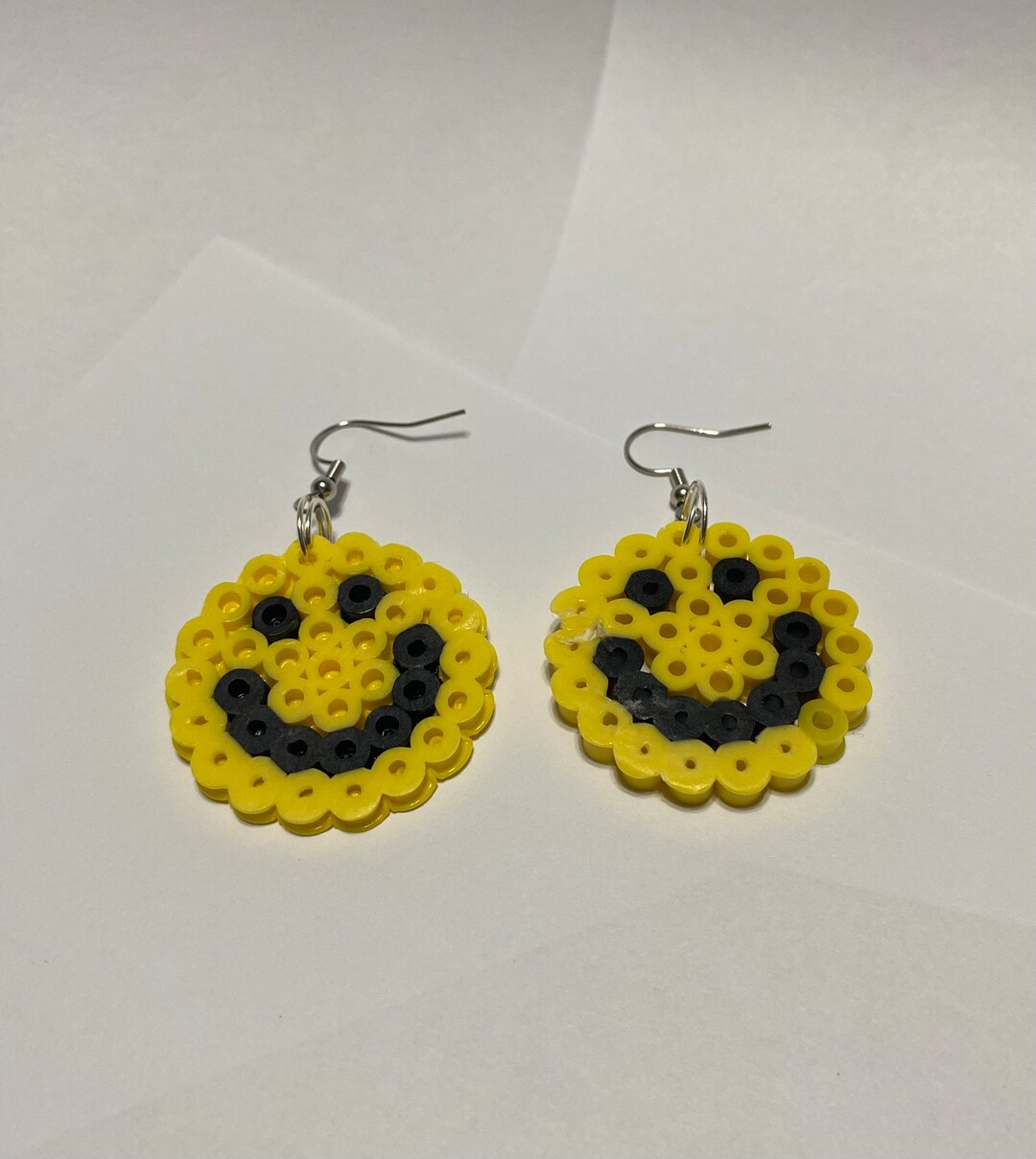 925 Silver Sparkle Smiley Face Earrings main image 0