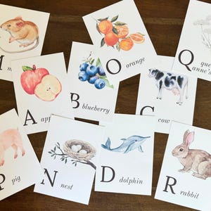 Alfabet aquarel notitiekaarten | Afdrukbare alfabetkaarten | Prachtige aquarel natuur alfabet flashcards | 5 x 7 pdf-download voor kinderen