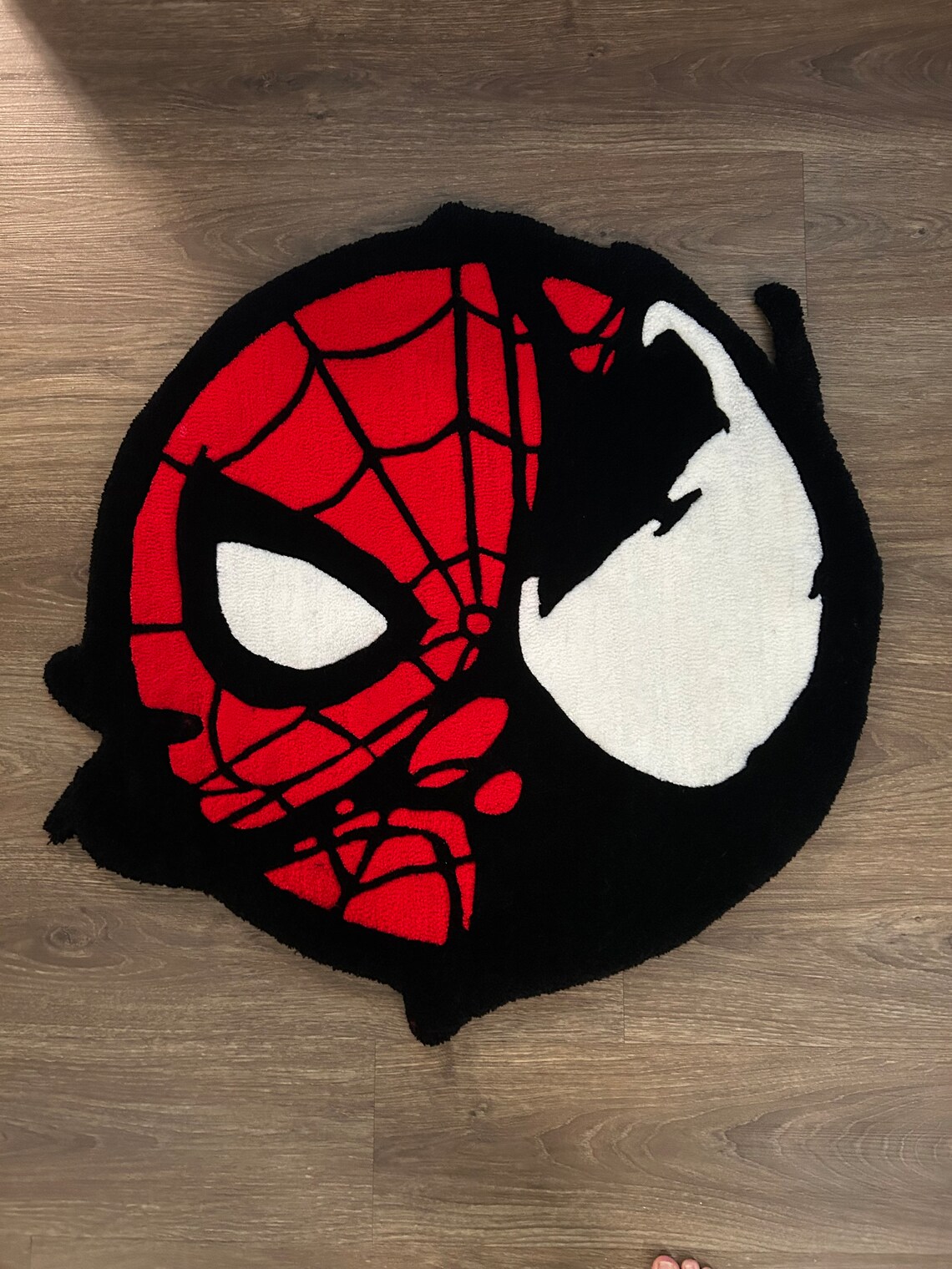 Tufted Acrylic Rug - Spider Venom Rug, Indoor Decoration - Etsy