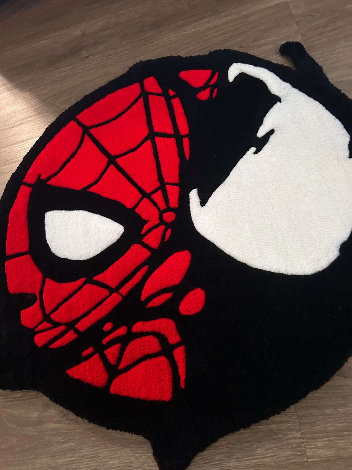 Tufted Acrylic Rug - Spider Venom Rug, Indoor Decoration - Etsy