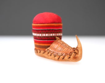 Vintage unique rare Pincushion stunningly beautiful with exquisite details, in the shape of a Sami shoe from Northern Sweden. Free delivery