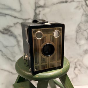 Vintage Kodak Brownie Junior Six-20 Camera