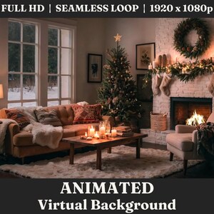 Puede incluir: Una acogedora sala de estar con una chimenea encendida, un árbol de Navidad y un sofá con almohadas. La habitación está decorada con luces de cadena y una corona. El texto "ANIMATED Virtual Background" está en la parte inferior de la imagen.
