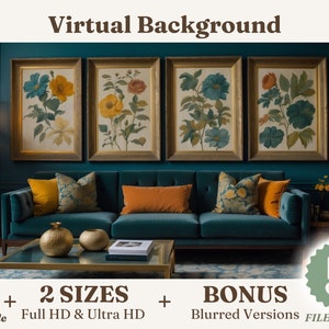 Può includere: Cinque file digitali di uno sfondo virtuale con quattro stampe botaniche incorniciate con fiori blu, gialli e arancioni su una parete verde acqua. Le stampe sono appese sopra un divano in velluto verde acqua con cuscini di colore giallo e con motivi floreali. L'immagine include anche un tavolino da caffè con un libro e due vasi dorati.