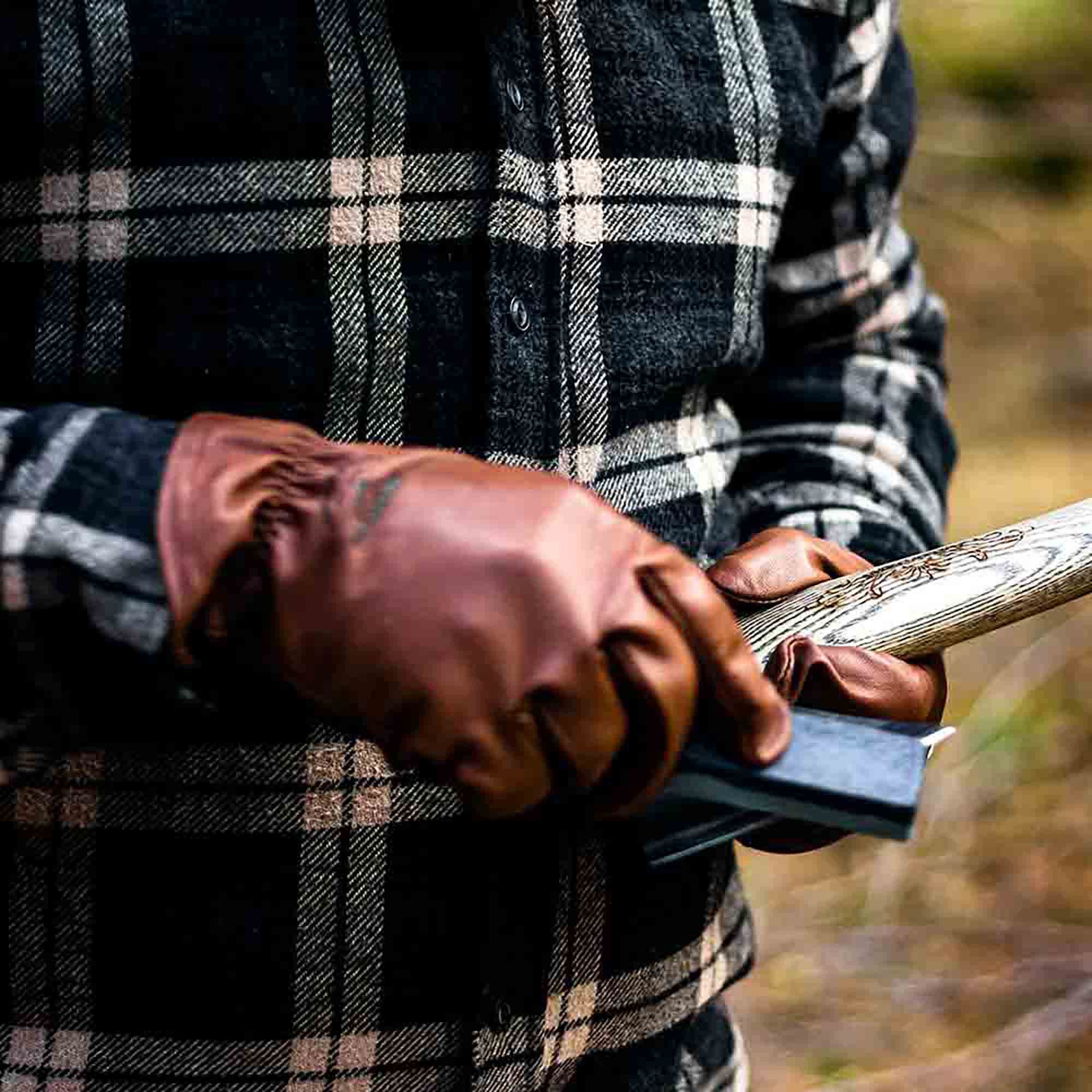 Elegant Leather Bushcraft Gloves, Camping Gloves, Handsaving Materials