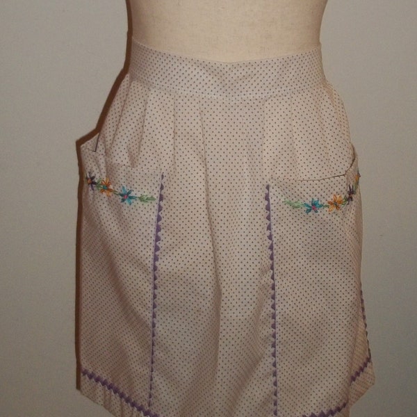 Vintage 1950s Handmade Women's Apron White Lavender Swiss Dot  GORGEOUS