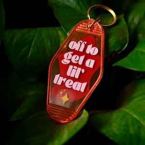 Lil Treat Hotel Keychain