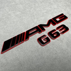 メルセデスベンツGクラス用AMG G63リアエンブレム（黒、赤のアウトライン付き）