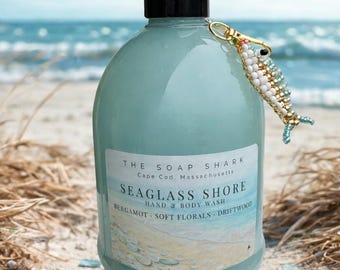Gel de baño y manos Seaglass Shore / Colección Encanto Costero / Bergamota y Madera Flotante / Regalo Costero / 532 ml