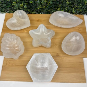 Satin Spar Bowl 4 in. | Medium Selenite Bowl | Cleansing and Spiritual Growth image 2