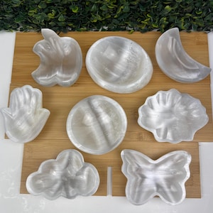 Satin Spar Bowl 4 in. | Medium Selenite Bowl | Cleansing and Spiritual Growth image 1