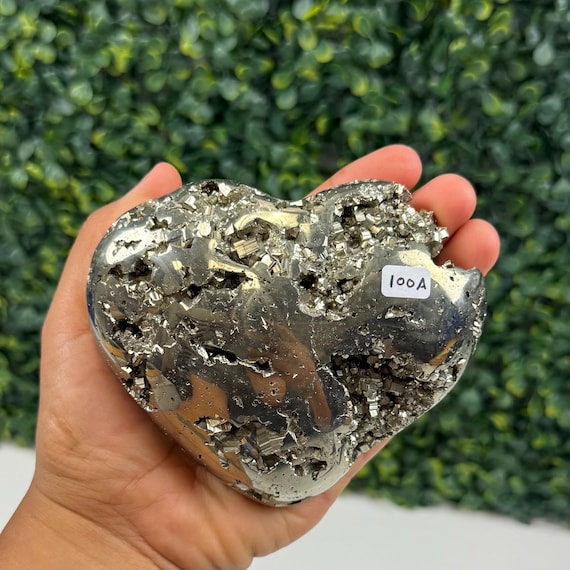 Pyrite Heart No. 4 | Manifestation & Goal Setting