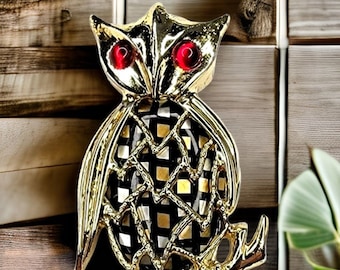 Spilla vintage a forma di gufo, gioiello moderno di metà secolo, spilla vintage a forma di gufo dagli occhi rossi, spilla MCM color oro, regalo retrò per gli amanti dei gufi, gioielli con gufi MCM