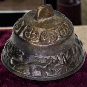 Antique Primitive Bronze Religious Sanctuary Altar Bell No Clapper Design Church Chapel Relic Prayer Ceremonial Worship Bell Spiritual Decor