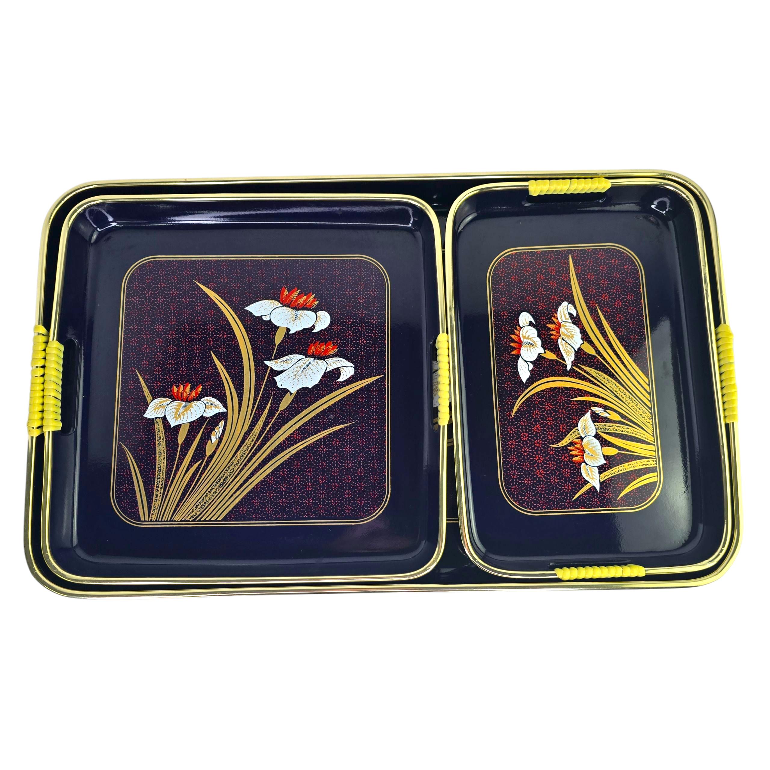 Vintage 3 Piece Black Lacquered Tray Set With Floral Design Trays