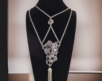 Vintage Art Nouveau Necklace Fairy Jewelry Art Nouveau Pendant Necklace Ornate Y Vintage Necklace Silver Tone Retro Dangle Necklace Unique