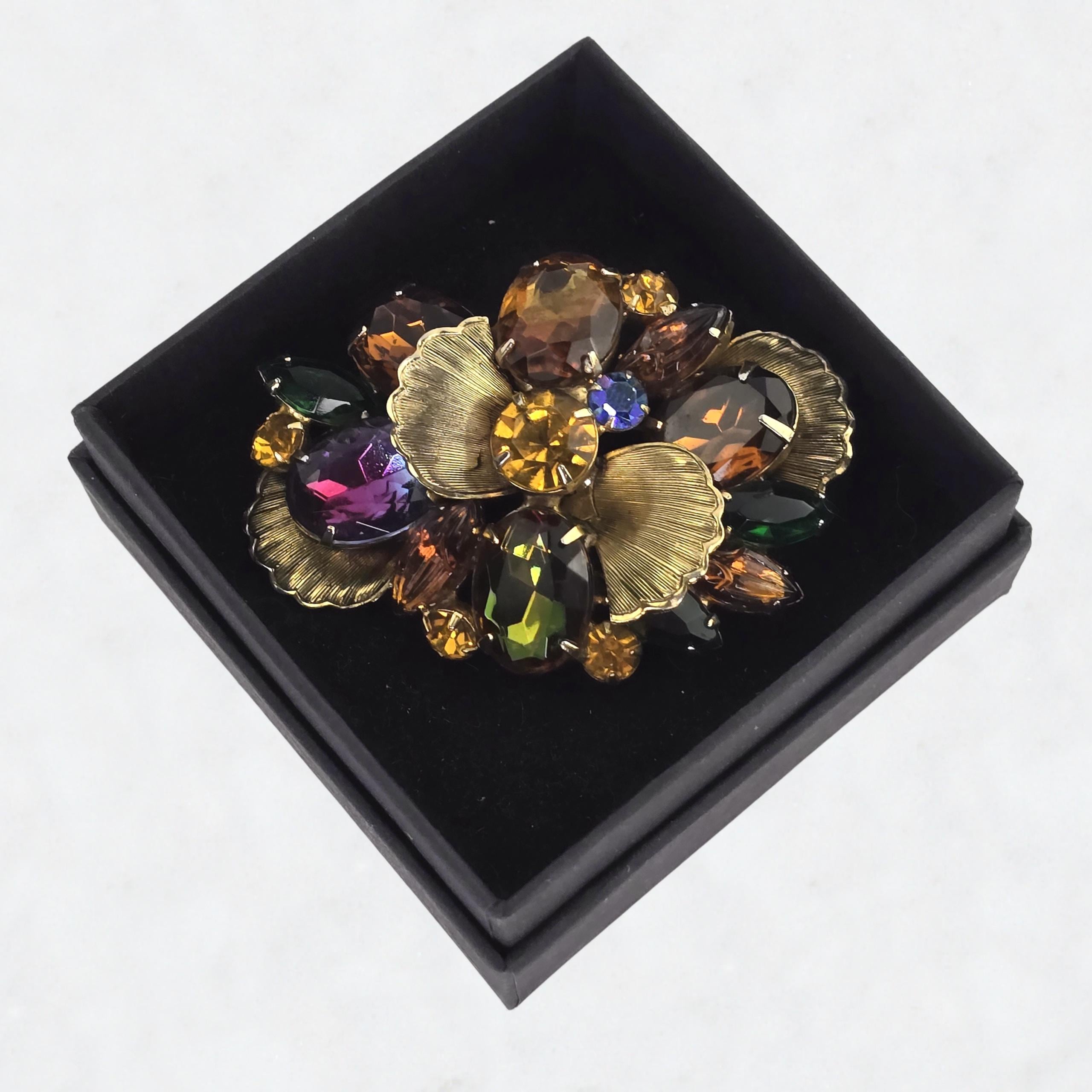 Vintage Delizza & Elster Juliana Brooch Vintage D E Juliana